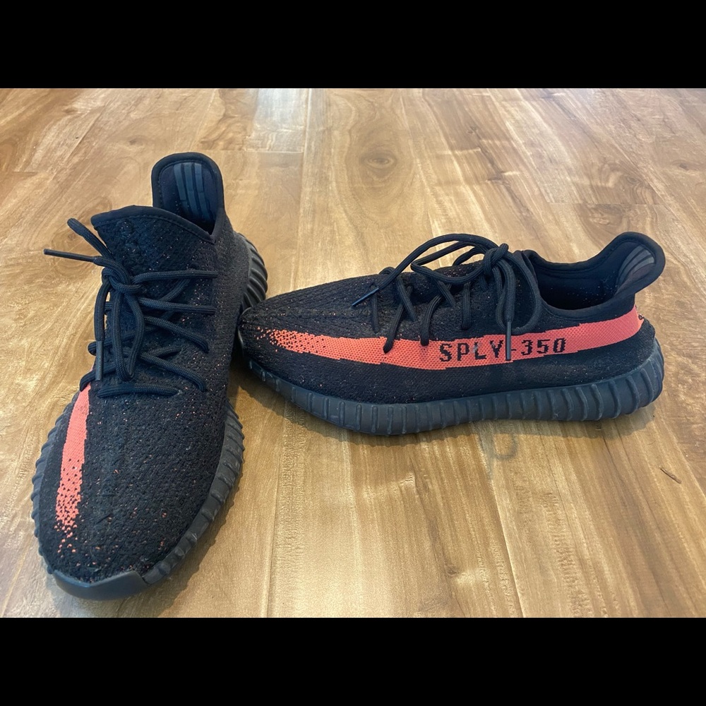Men's Yeezy Sneakers